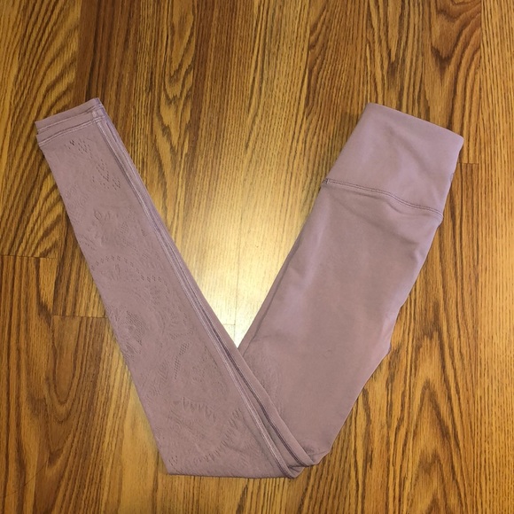 Lululemon Reveal tight *zen expression Pink/Mauve/Dusty Rose size 4 - Picture 7 of 8